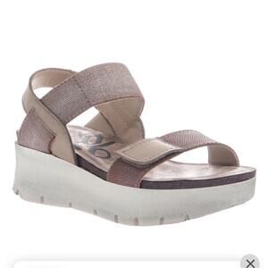 Otbt Nova travel lite platform sandals silver size 7.5